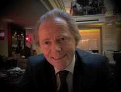 Un "changement" dans la continuité pour Olivier Samain  attaché aux valeurs du groupe AXA…