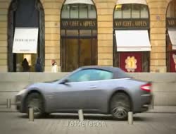 En gestion CARMIGNAC est souvent copié, mais pour la pub il préfère déléguer :) 